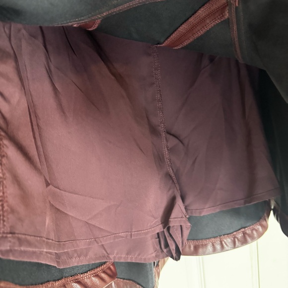 COMMENSE PU High-Waisted Flared Mini Skirt - Picture 4 of 6